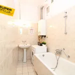 Rent 5 bedroom apartment of 10 m² in Krakow