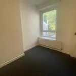 Rent 3 bedroom flat in Wales