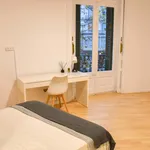 Rent a room of 350 m² in Barcelona