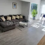 Rent 3 bedroom apartment of 82 m² in Saint Denis