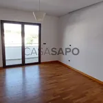 Rent 3 bedroom house of 175 m² in Leiria