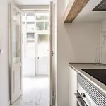 Rent 3 bedroom apartment in lisbon