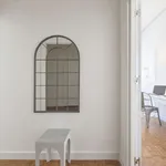 Rent a room in lisbon