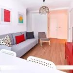 Rent 4 bedroom apartment in Seville