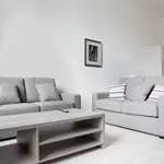 Rent 1 bedroom apartment of 69 m² in brussels