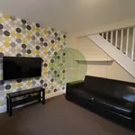 Rent 5 bedroom house in Leeds