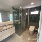 Rent 4 bedroom house of 238 m² in Bangkok