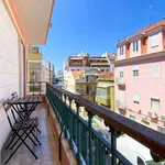 Rent a room in lisbon