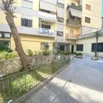 Rent 3 bedroom apartment of 95 m² in Naples