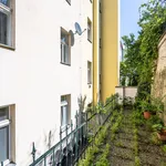 Pronajměte si 1 ložnic/e byt o rozloze 33 m² v Prague