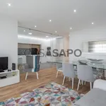 Rent 2 bedroom apartment of 87 m² in Amadora