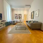 Rent 6 bedroom apartment of 175 m² in Lucca