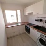 Appartement de 75 m² avec 4 chambre(s) en location à Saint-Jacques-de-la-Lande