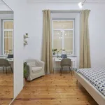 Rent a room in lisbon