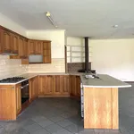 Rent 3 bedroom house of 145 m² in Torquay VIC 3228