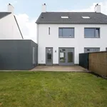 Rent 4 bedroom house of 147 m² in Fijnaart