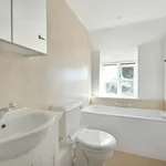 Rent 3 bedroom flat in South West England