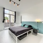 quartier chatelain - belle chambre dans espace de co-living