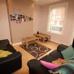 Rent 5 bedroom house in Leeds