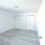 Appartement de 1054 m² avec 4 chambre(s) en location à Sherbrooke