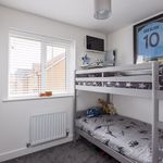 Rent 4 bedroom house in Yorkshire And The Humber