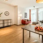 Miete 2 Schlafzimmer wohnung von 71 m² in Frankfurt