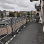 Résidence CONDOR, magnifique appartement meublé ou le design et le luxe rè à 1050 Ixelles