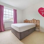 Rent 5 bedroom house in South East England