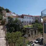 Rent 3 bedroom apartment of 100 m² in Lisbon