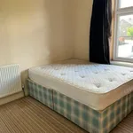 Rent 1 bedroom house in Kirklees