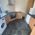 Rent 3 bedroom flat in Wales