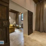 Rent 2 bedroom apartment of 95 m² in Florence