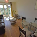 Rent 2 bedroom flat in London