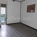 Rent 6 bedroom apartment of 260 m² in Gela