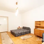 Pronajměte si 3 ložnic/e byt o rozloze 107 m² v Prague