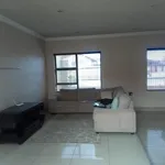 Rent 2 bedroom house of 414 m² in Soweto