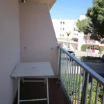 Appartement de 23 m² avec 1 chambre(s) en location à HYERES