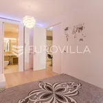 Rent 2 bedroom apartment of 127 m² in Zagreb