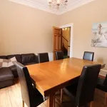 Rent 4 bedroom flat in Scotland