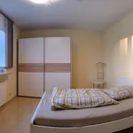 Miete 5 Schlafzimmer wohnung von 65 m² in Holzwickede