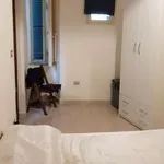 Rent 2 bedroom apartment of 50 m² in Naples