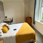 Rent 10 bedroom flat in South West England