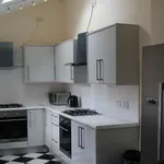 Rent 6 bedroom house in East Midlands