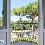 Rent 6 bedroom apartment of 255 m² in Rome