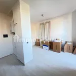 Rent 3 bedroom apartment of 65 m² in Florence