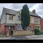 Room to rent in Highfield Rd, Dunkirk, Nottingham, 5 Bed NG7