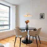 Rent 1 bedroom apartment in Porto