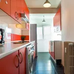 Rent a room of 160 m² in madrid