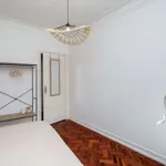 Rent a room in lisbon