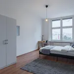 Miete 8 Schlafzimmer wohnung in Berlin